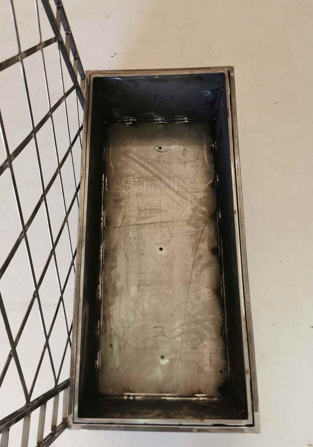 Rankgitter Pflanzenkasten Pflanzkübel Sichtschutz Campano 120 Feuer Verzinkt Rankgitter Pflanzenkasten Pflanzkübel Sichtschutz Campano 120 Feuer Verzinkt