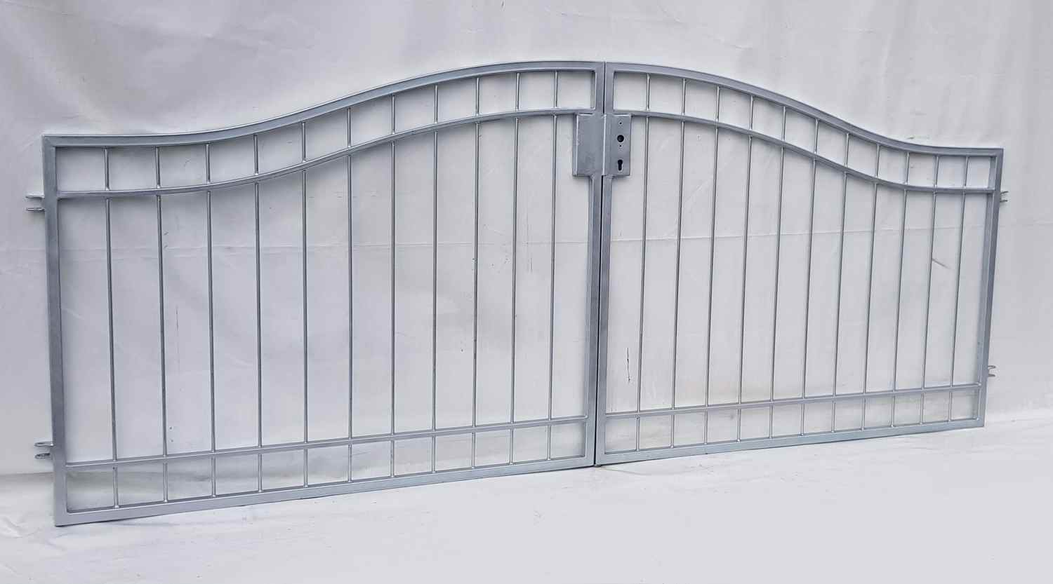 Metall Hoftor Gartentor Eingangs Tor Boston-GT400/100S Feuer Verzinkt P.Set 100 Metall Hoftor Gartentor Eingangs Tor Boston-GT400/100S Feuer Verzinkt P.Set 100