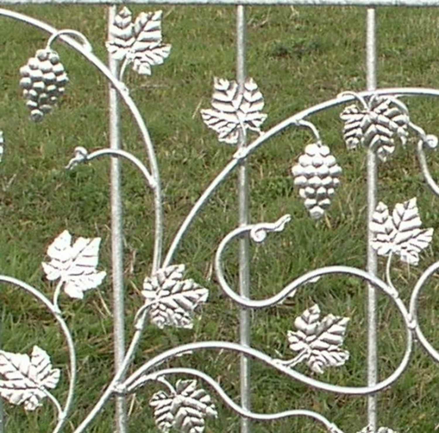 10 Meter Eisenzaun Metallzaun Schmiedeeisen Zaun Bachus-Z100/200 verzinkt 10 Meter Eisenzaun Metallzaun Schmiedeeisen Zaun Bachus-Z100/200 verzinkt