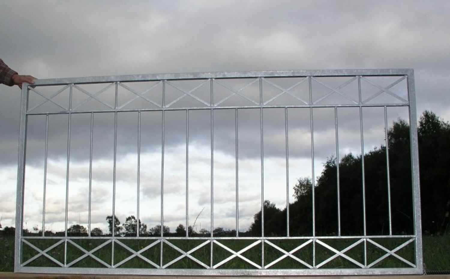 10 Meter Gartenzaun Metall Modern Zaun Zäune Balkon Tor Crossline-Z120/200 Feuer Verzinkt 10 Meter Gartenzaun Metall Modern Zaun Zäune Balkon Tor Crossline-Z120/200 Feuer Verzinkt