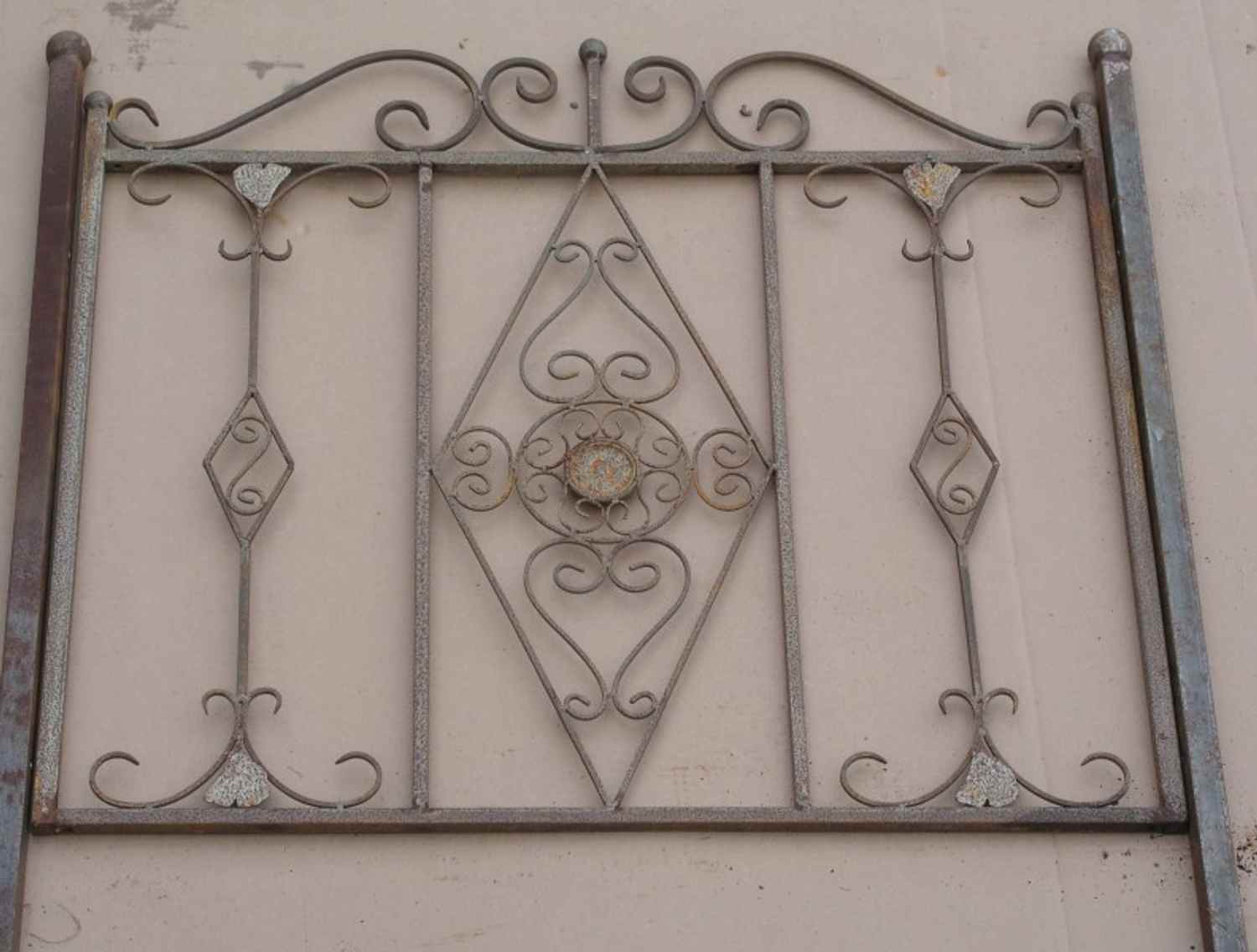 Schmiedeeisen Zaun Rankzaun Vitoria-Z 100 cm roh Rost Antik Schmiedeeisen Zaun Rankzaun Vitoria-Z 100 cm roh Rost Antik