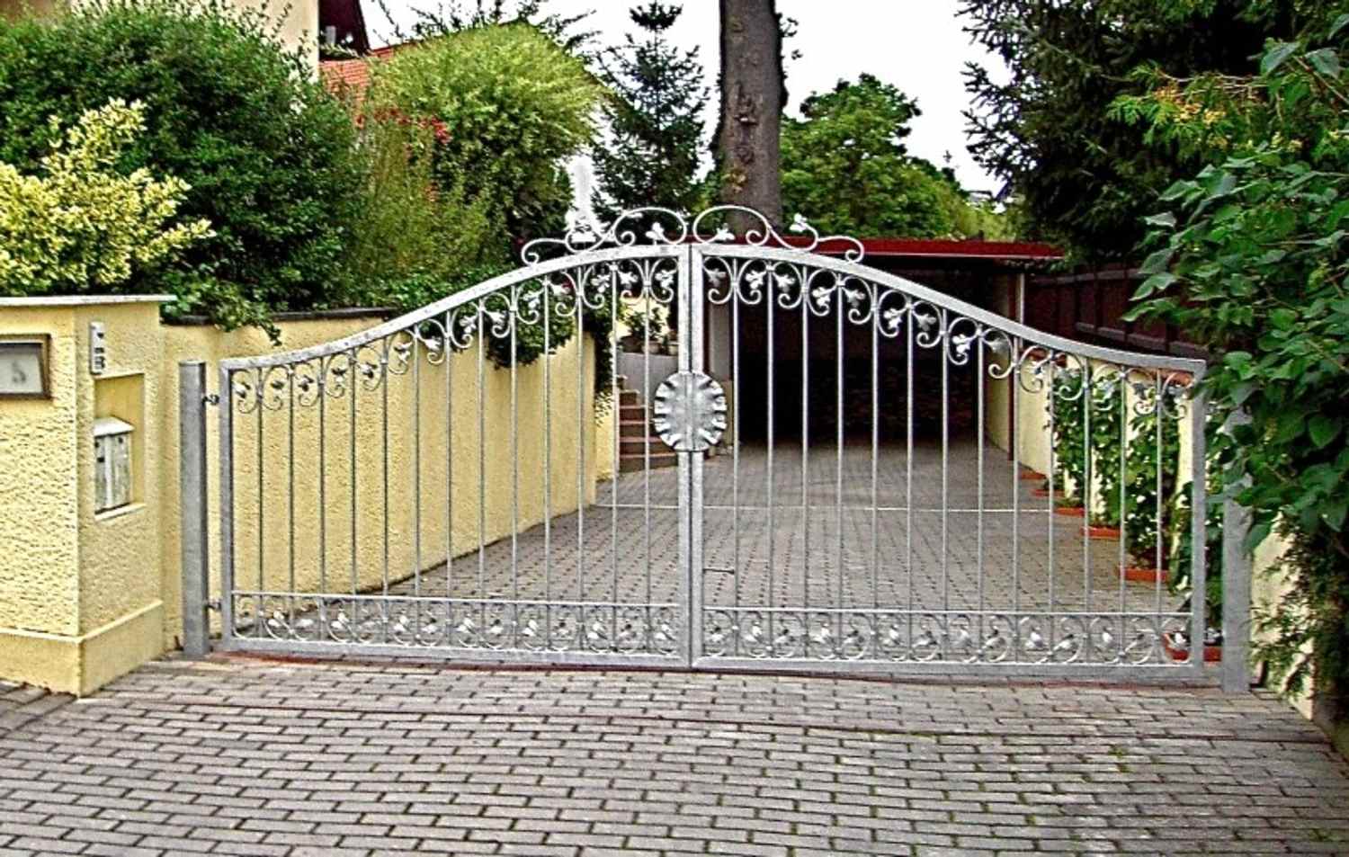 Gartentor Hoftor Tor Metall Schmiedeeisen Monaco-GT500/100A Verzinkt mit Torantriebsset komplett Einfahrtstor Automatik Tor Torantrieb P.-Set 120 Gartentor Hoftor Tor Metall Schmiedeeisen Monaco-GT500/100A Verzinkt mit Torantriebsset komplett Einfahrtstor Automatik Tor Torantrieb P.-Set 120