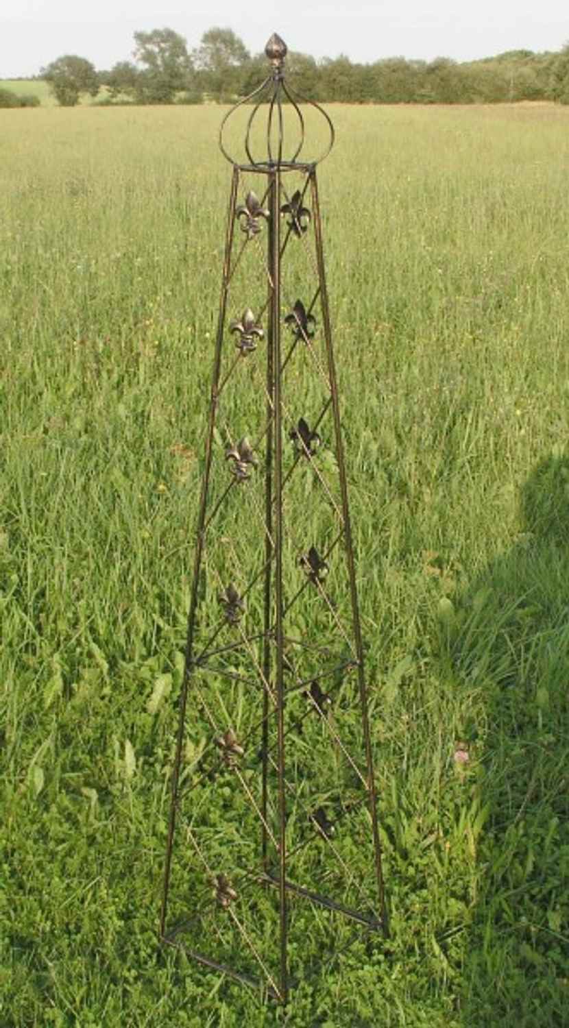 Rankstab Rankhilfe Rank Pfosten Obelisk Cornwall Schwarz Rankstab Rankhilfe Rank Pfosten Obelisk Cornwall Schwarz