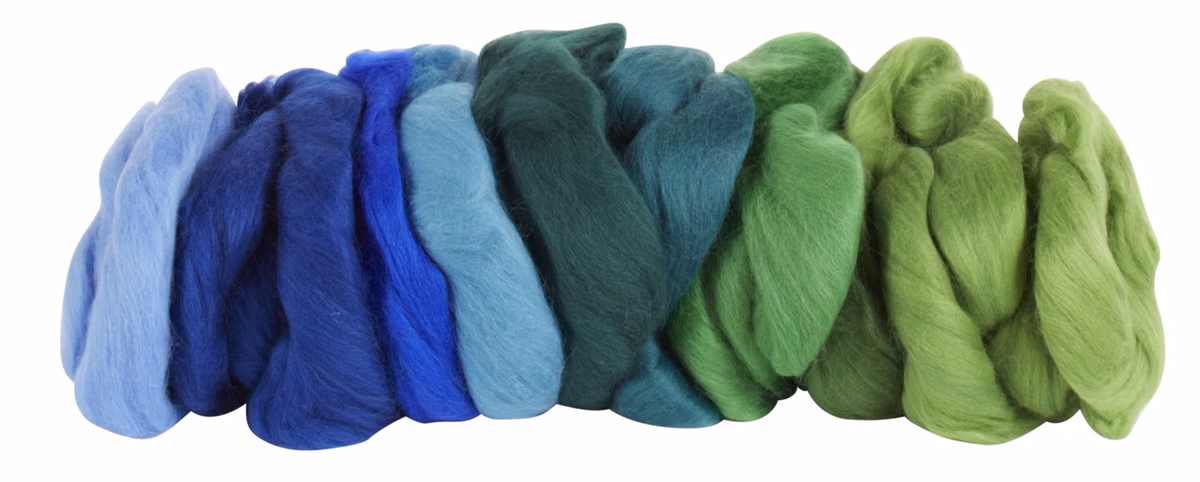 Merinowolle 200 g Blau/Grün 9 Farbtöne, Wichtelwerkstatt Andrea Rath Merinowolle 200 g Blau/Grün 9 Farbtöne, Wichtelwerkstatt Andrea Rath