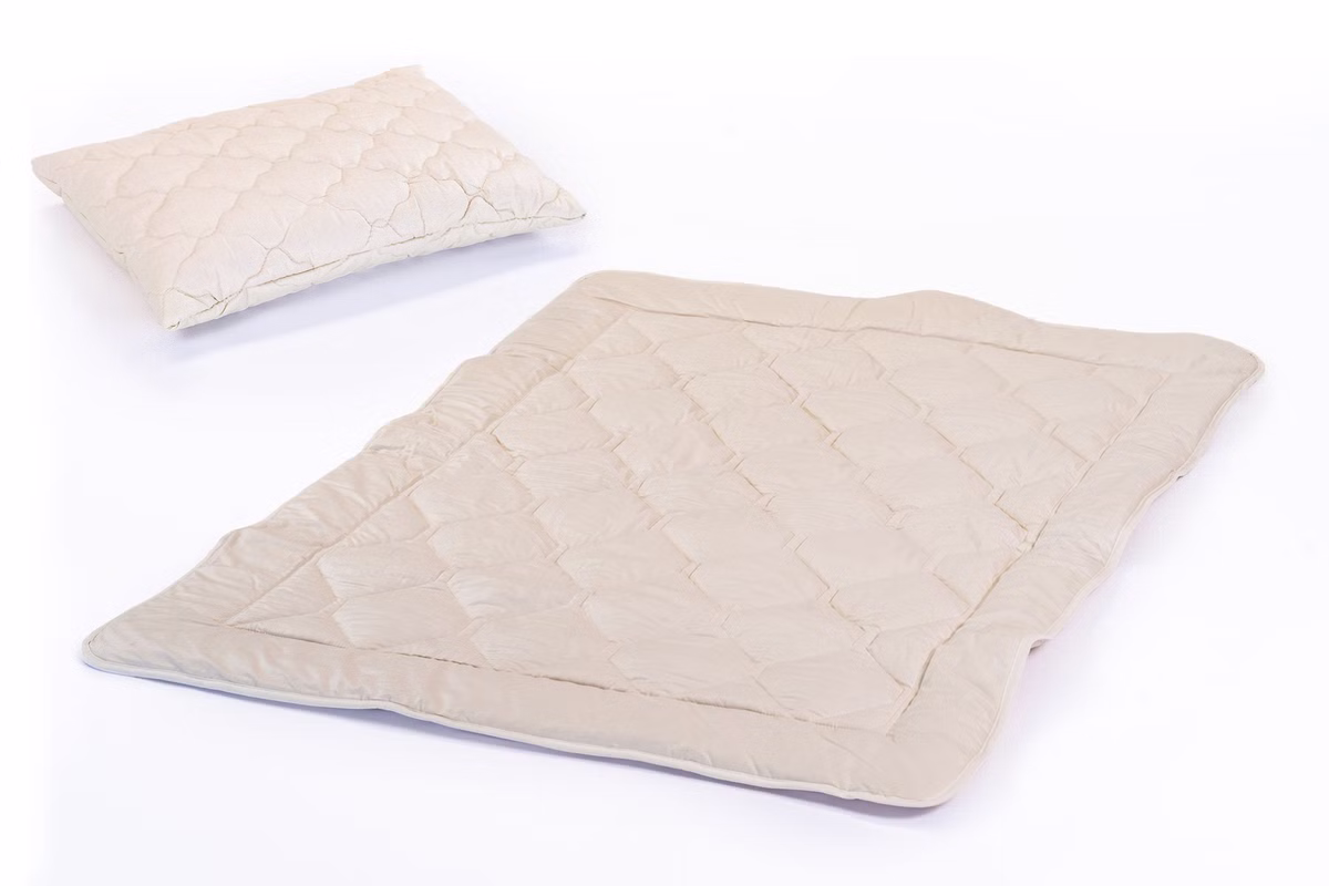 Set Decke mit Kissen aus Hanf & Baumwolle, bionik Set Decke mit Kissen aus Hanf & Baumwolle, bionik