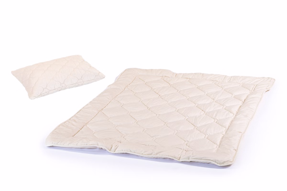 Set Decke mit Kissen Schurwolle, bionik Set Decke mit Kissen Schurwolle, bionik