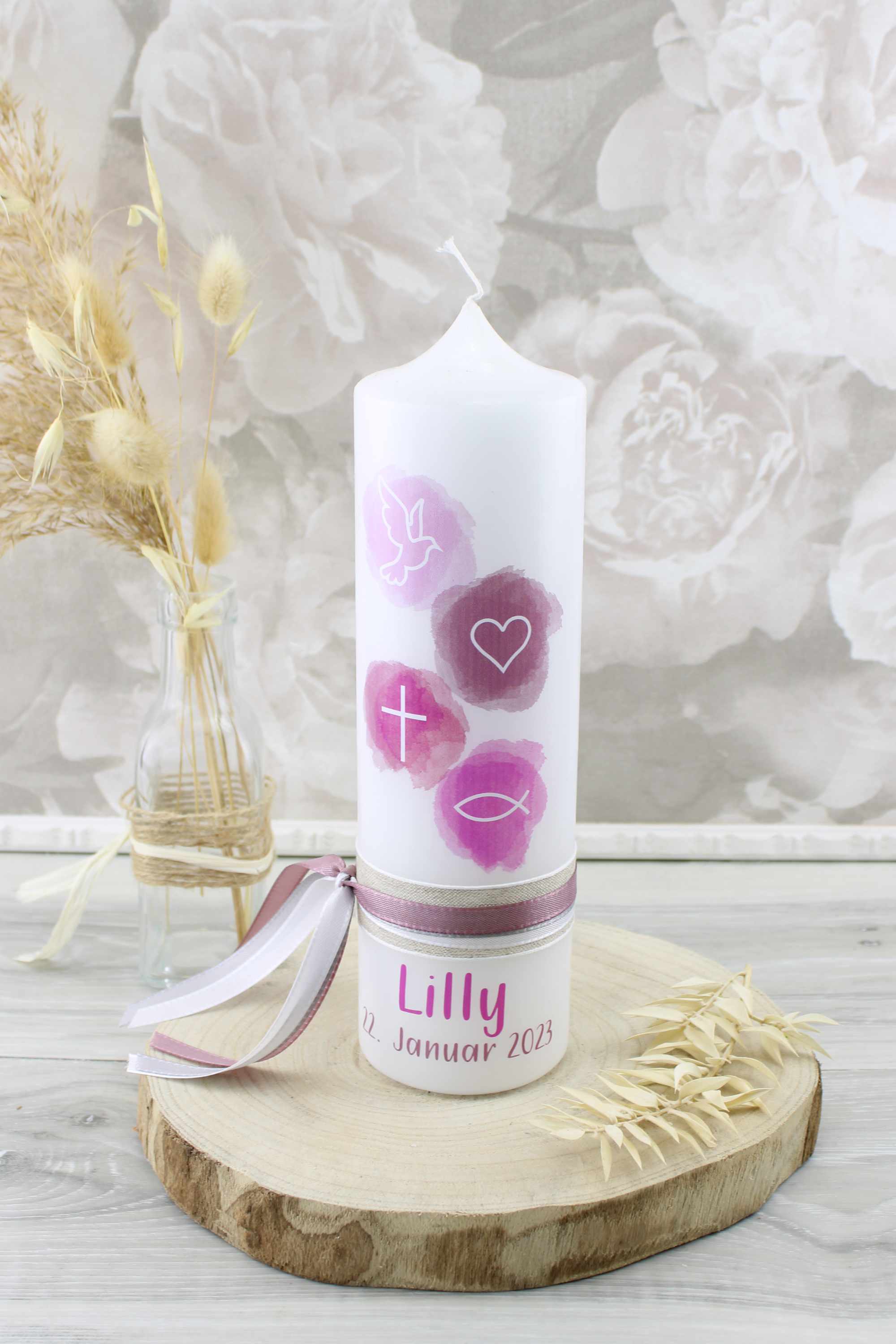 Taufkerze mit Druck personalisiert mit Name und Datum Design Taufsymbole Lilly