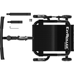 EzyRoller Classic schwarz Obenansicht des schwarzen Dreiradscooters EzyRoller Classic mit klarer Rahmenstruktur