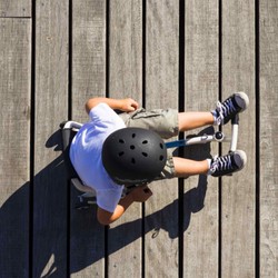 806035-EzyRoller-Mini-Dreirad-Kinderfahrzeug-fuer-Kleinkinder-2-4-Jahre-Maedchen-oder-Jungen-Trike-Dreiradscooter-Bewegungsspielzeug-Mini-Galeriebildvorlage-2000-x-2000-0001-mini-top-vie.jpg