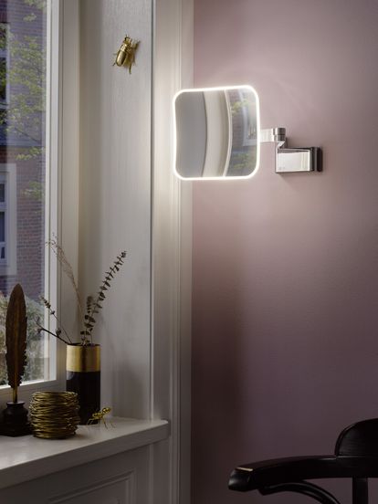ecmidim0047371.jpg Milieubild zu Wand-Kosmetikspiegel mit Beleuchtung 5-fach