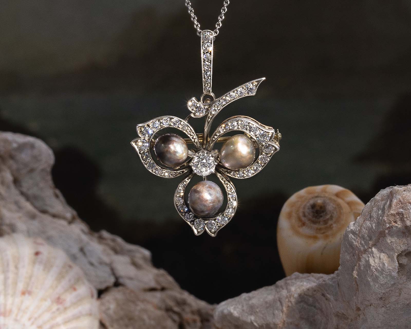 Antiker Schmuck erzählt Geschichten Antiker Schmuck erzählt Geschichten