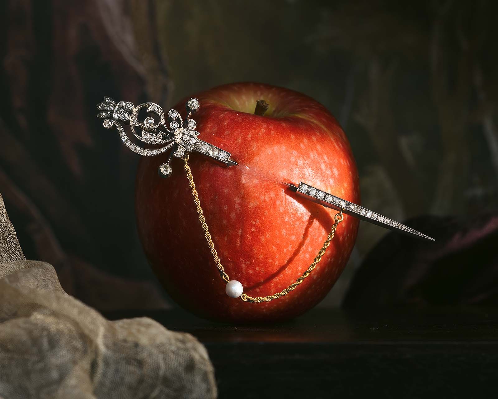 Antiker Schmuck erzählt Geschichten Antiker Schmuck erzählt Geschichten