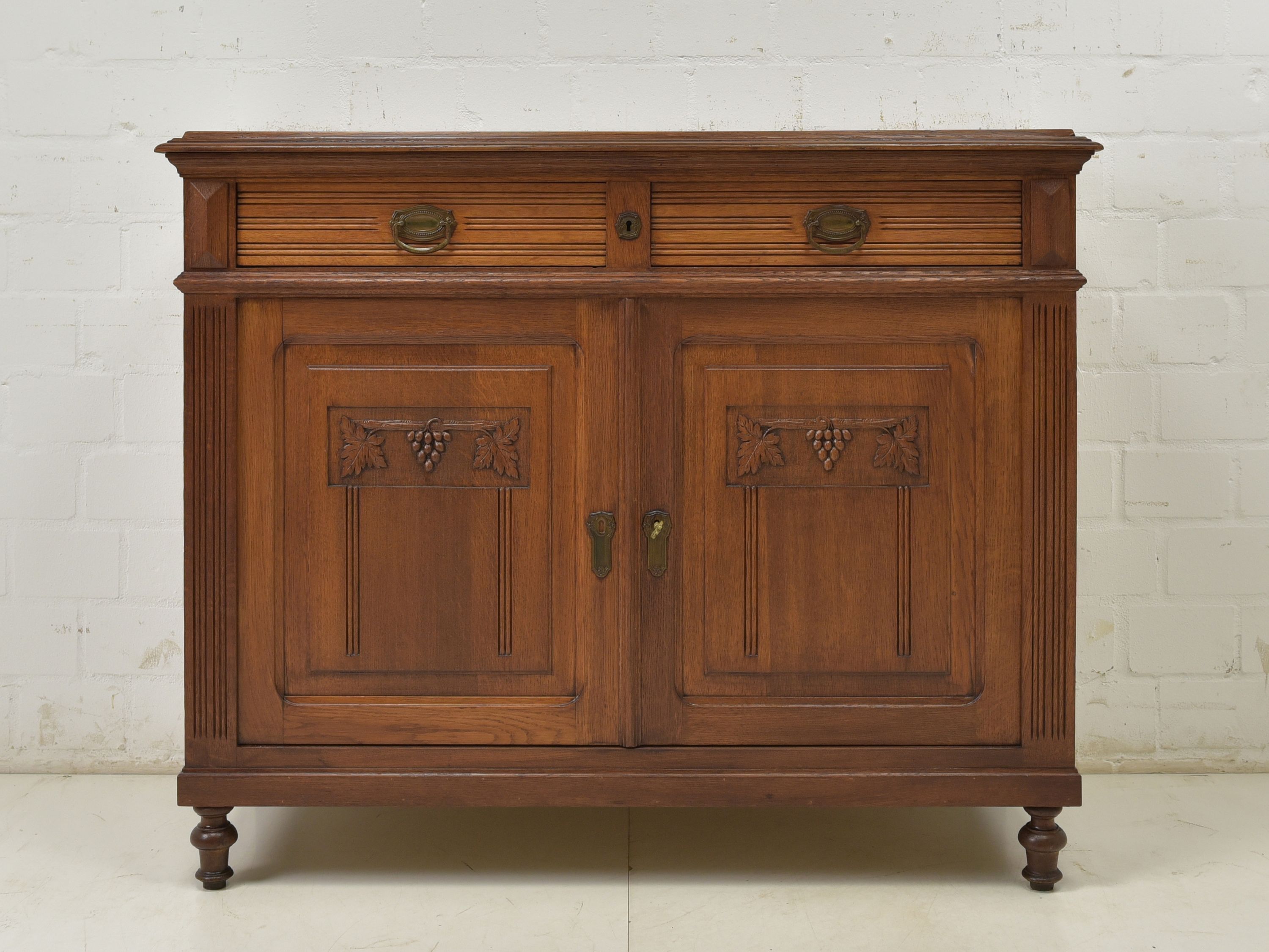 ANTIK! Anrichte Kommode restauriert Art Déco um 1925 Eiche massiv Sideboard