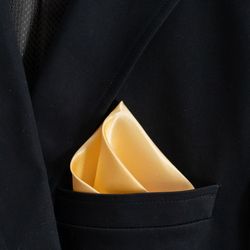 einstecktuch-anzug-et01-hellgelb-innen2.jpg einstecktuch-anzug-et01-hellgelb-innen2.jpg