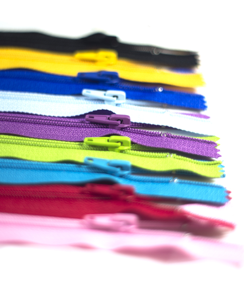Lot de 15 fermetures éclair 25cm - glissière de 4mm -1 Lot de 15 fermetures éclair 25cm - glissière de 4mm -1