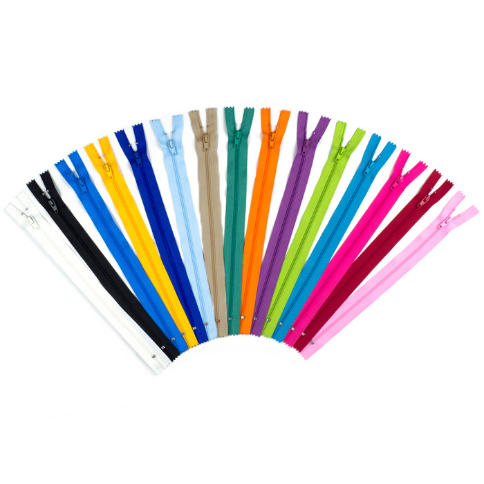 Lot de 15 fermetures éclair 25cm - glissière de 4mm -0 Lot de 15 fermetures éclair 25cm - glissière de 4mm -0
