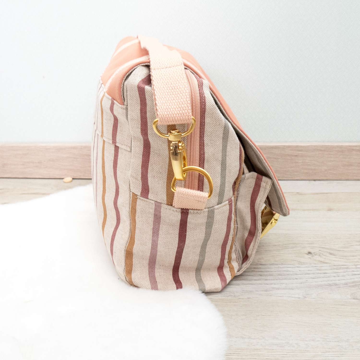 Mousqueton pour sacs 25mm doré-7 Mousqueton pour sacs 25mm doré-7