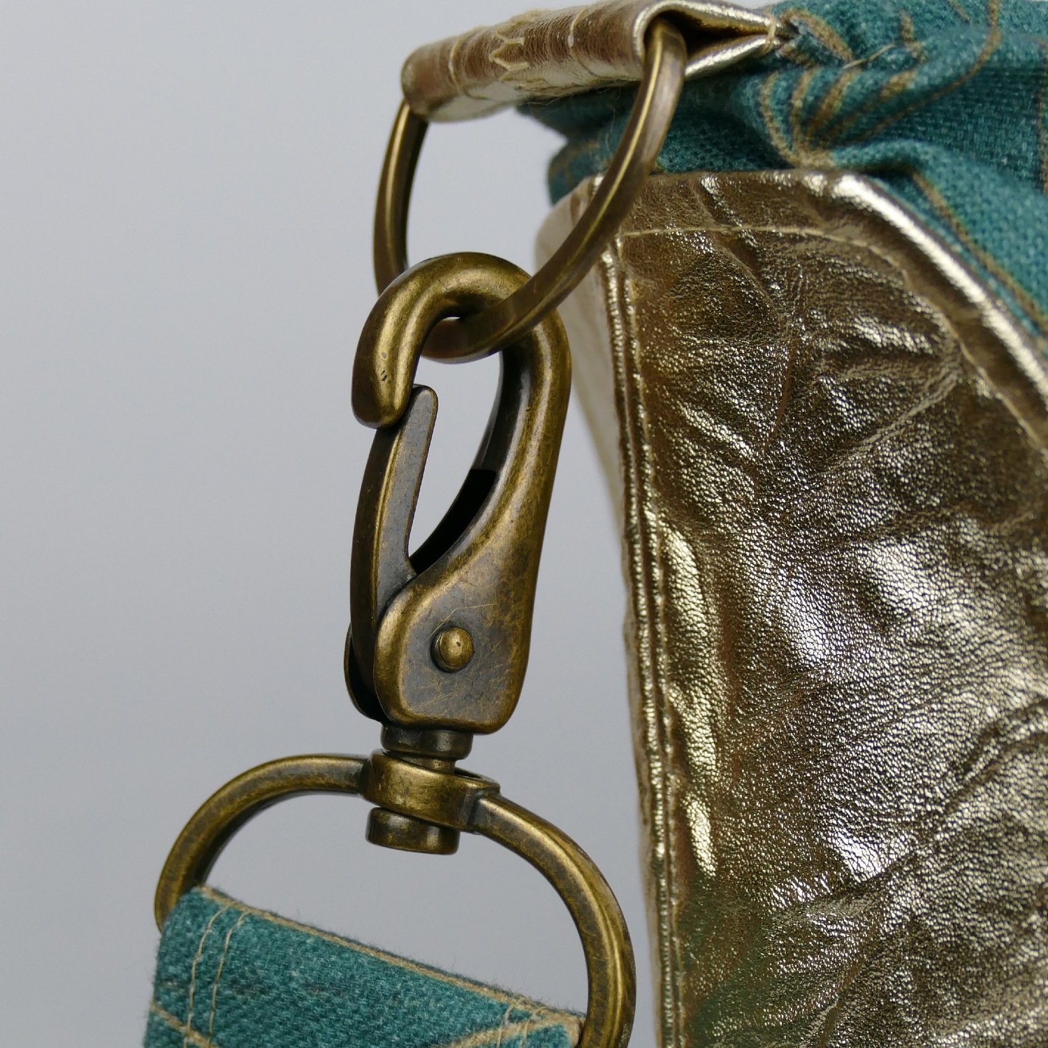 Mousqueton pour sacs 40mm en laiton-2 Mousqueton pour sacs 40mm en laiton-2