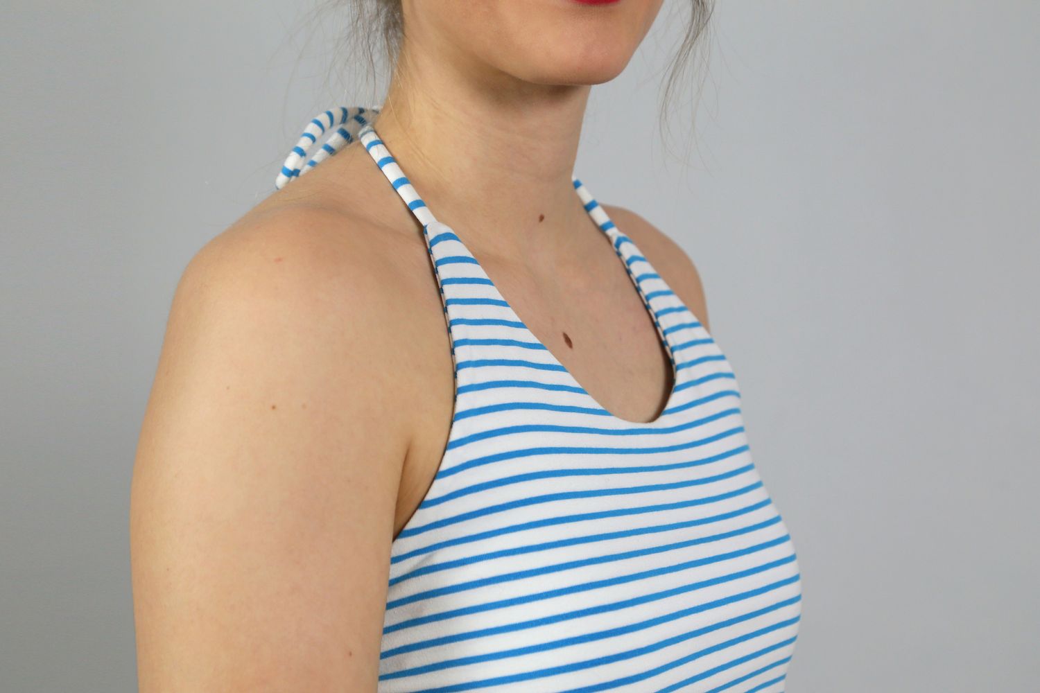 Neckholdertop - FRAU FENNA - Schnittmuster eBook-1 Neckholdertop - FRAU FENNA - Schnittmuster eBook-1