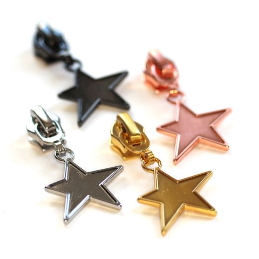 4 curseurs de fermeture éclair avec étoile - pour glissière de 4mm 4 curseurs de fermeture éclair avec étoile - pour glissière de 4mm