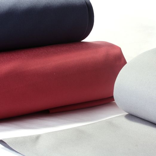 Stoffpaket 0,5kg aus versch. Outdoorstoffen Stoffpaket 0,5kg aus versch. Outdoorstoffen