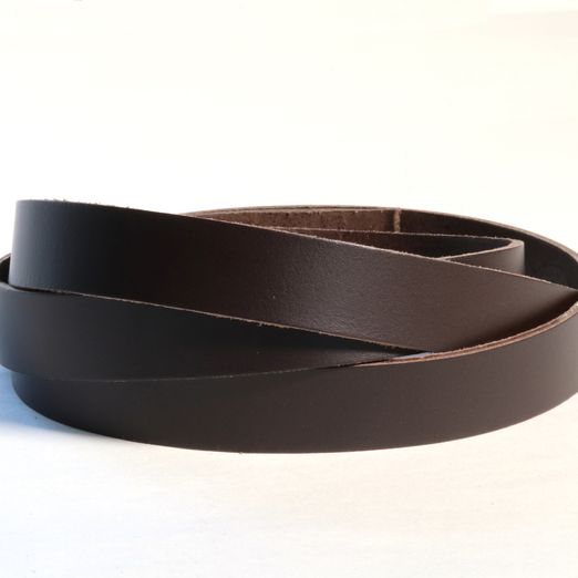 Lanières en cuir marron foncé Lanières en cuir marron foncé