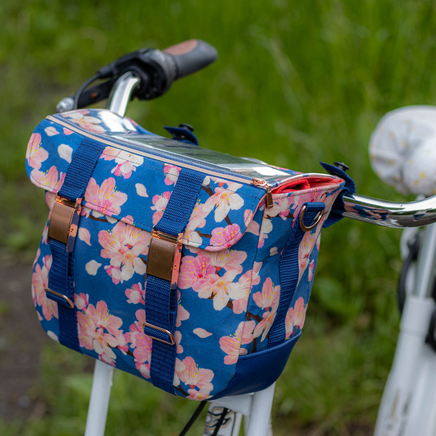 Fox Oilskin - Dry Oilskin light - Print Cherry Blossom-1 Fox Oilskin - Dry Oilskin light - Print Cherry Blossom-1