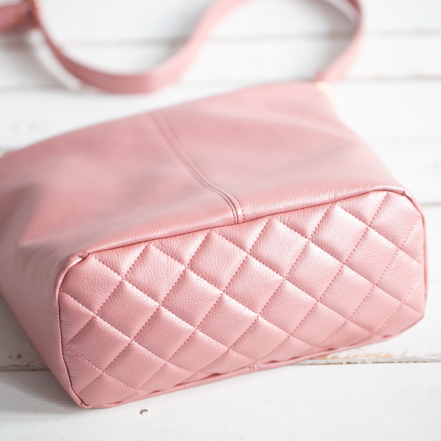 Sac à main rose brillant en simili *Sac star*-1 Sac à main rose brillant en simili *Sac star*-1