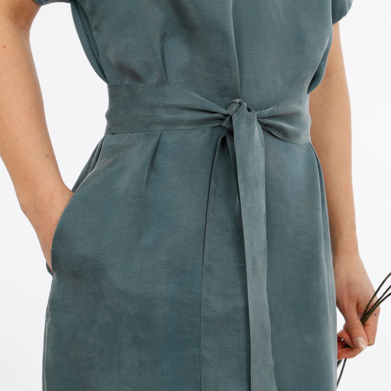 Kleid - FRAU VIKKI - Schnittmuster eBook-4 Kleid - FRAU VIKKI - Schnittmuster eBook-4