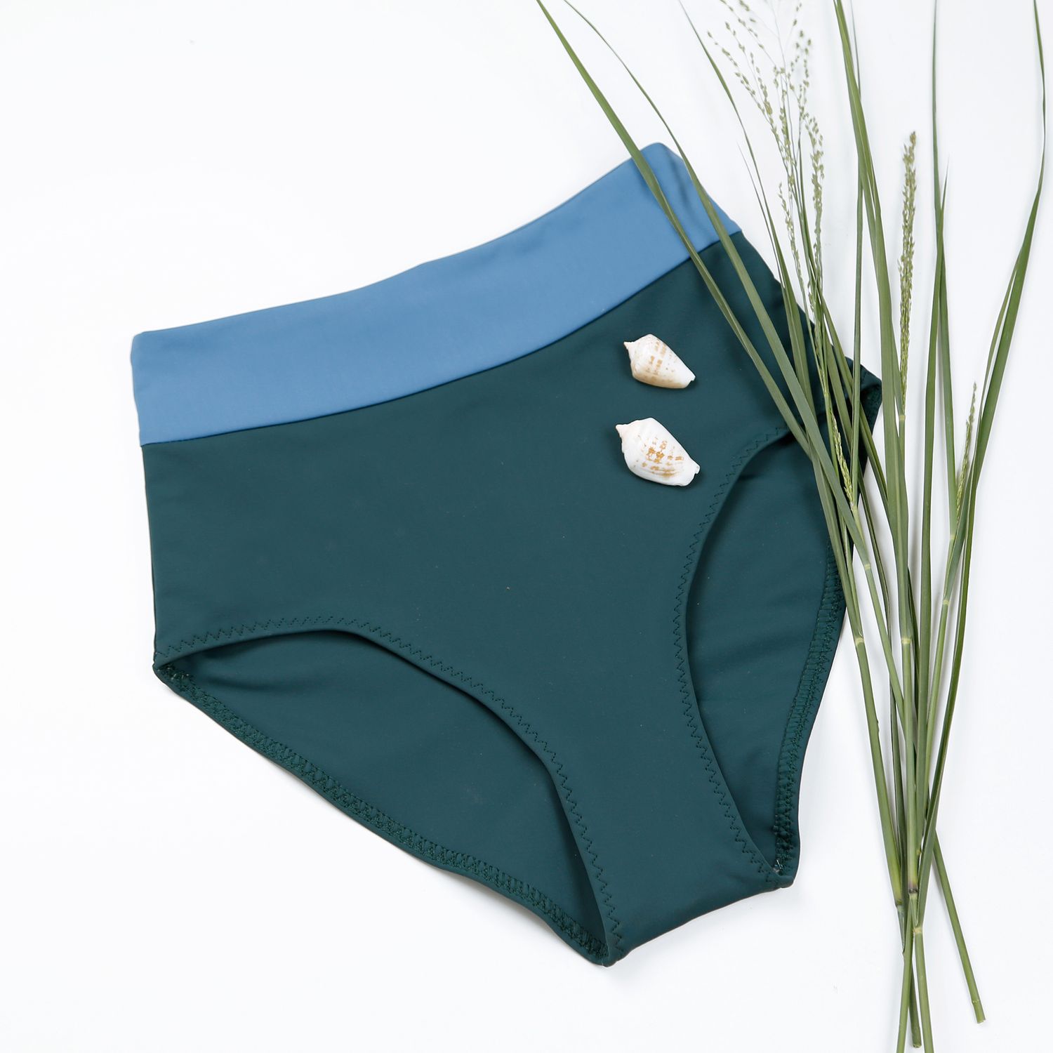 Bikinihose - FRAU APRIL - Schnittmuster eBook-1 Bikinihose - FRAU APRIL - Schnittmuster eBook-1