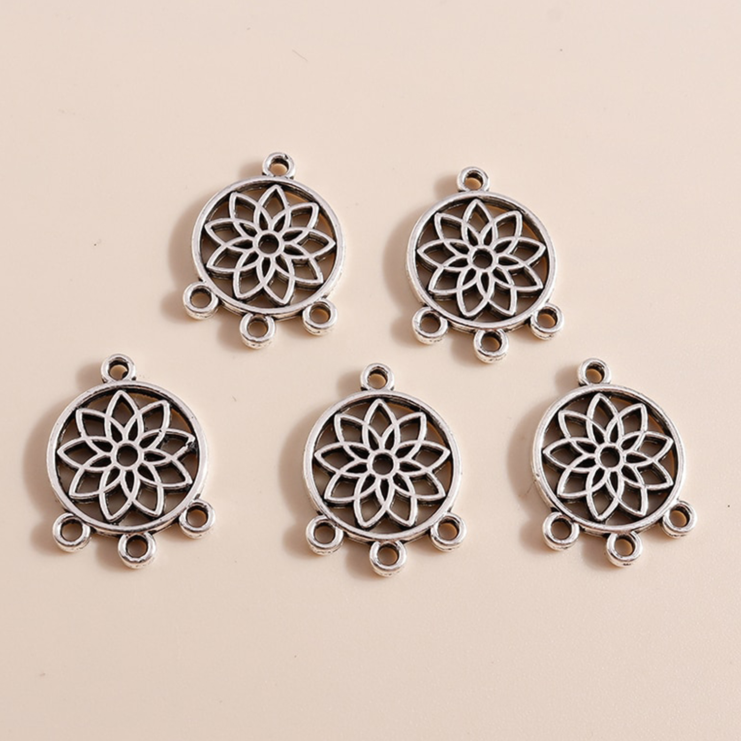 Charm - Anhänger - Lotus - 1 Stück-1 Charm - Anhänger - Lotus - 1 Stück-1