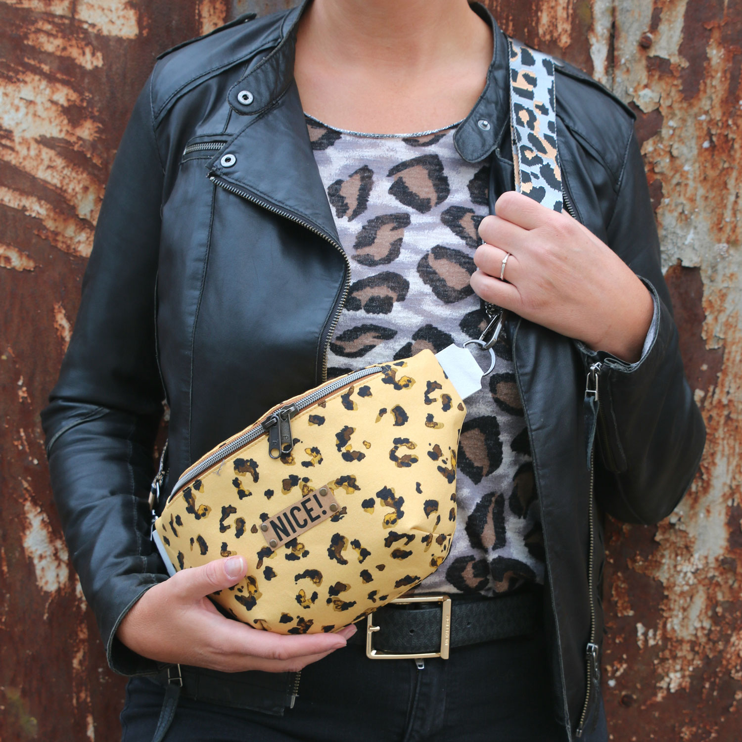 Fox Oilskin light - Motif léopard Jaune-2 Fox Oilskin light - Motif léopard Jaune-2