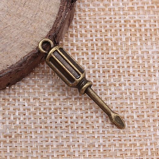 Charm - pendentif - tournevis - 1 pièce Charm - pendentif - tournevis - 1 pièce