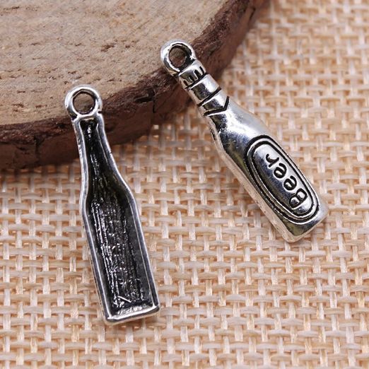 Charm - pendentif - bouteille de bière - 1 pièce Charm - pendentif - bouteille de bière - 1 pièce