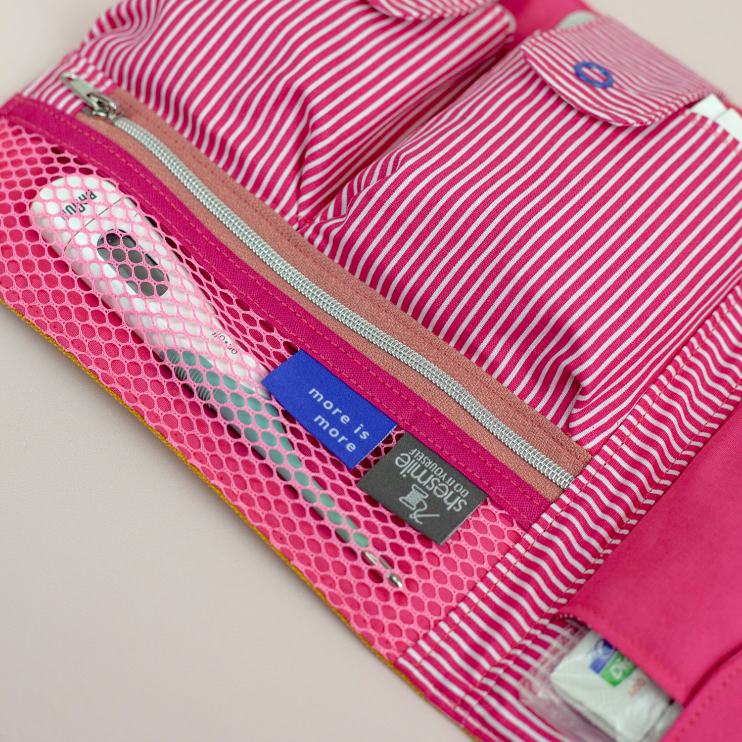 Mesh Netzstoff Malla - Neonrosa-2 Mesh Netzstoff Malla - Neonrosa-2