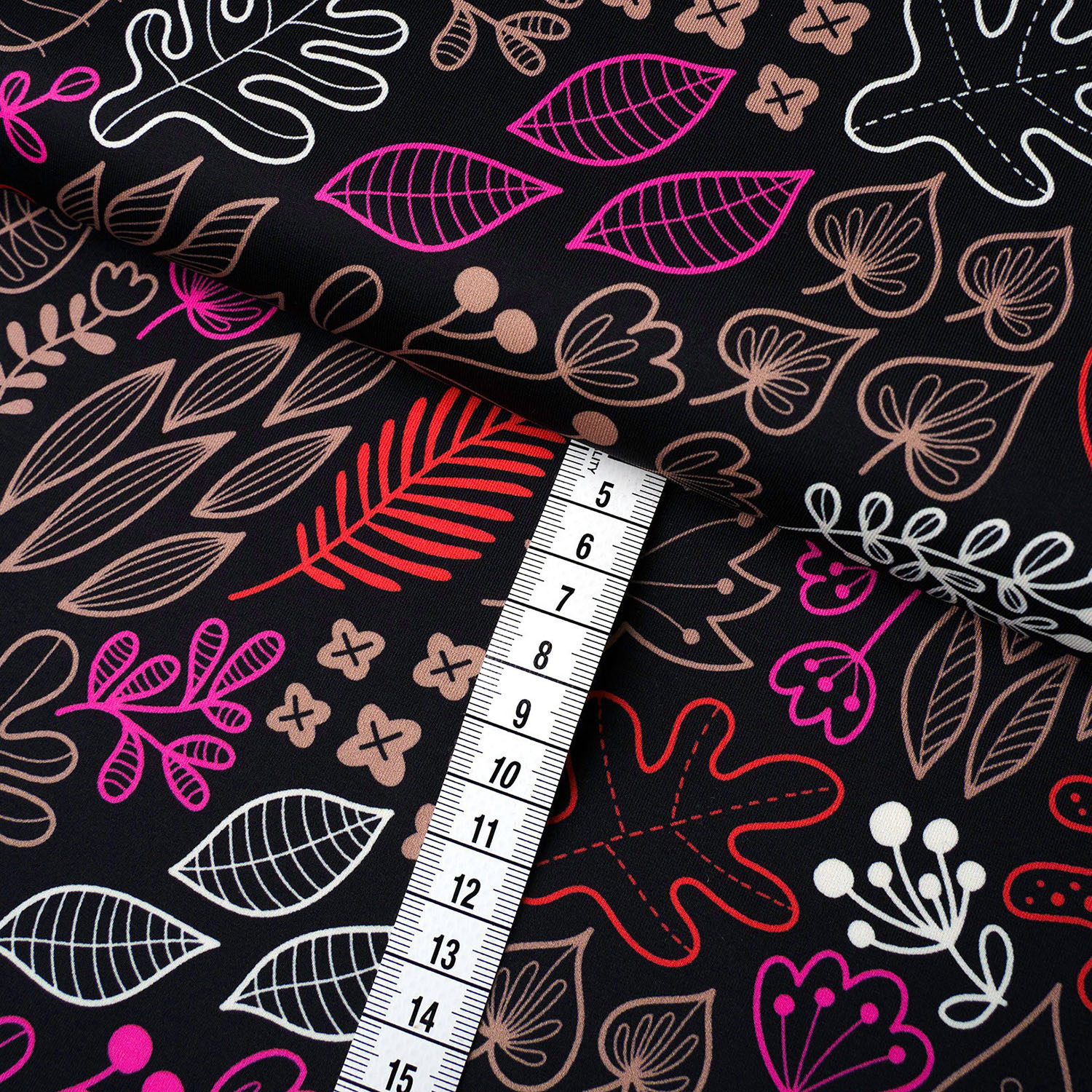 Tissu Albstoffe - Collection Performance - Leaves Noir Rose vif-1 Tissu Albstoffe - Collection Performance - Leaves Noir Rose vif-1