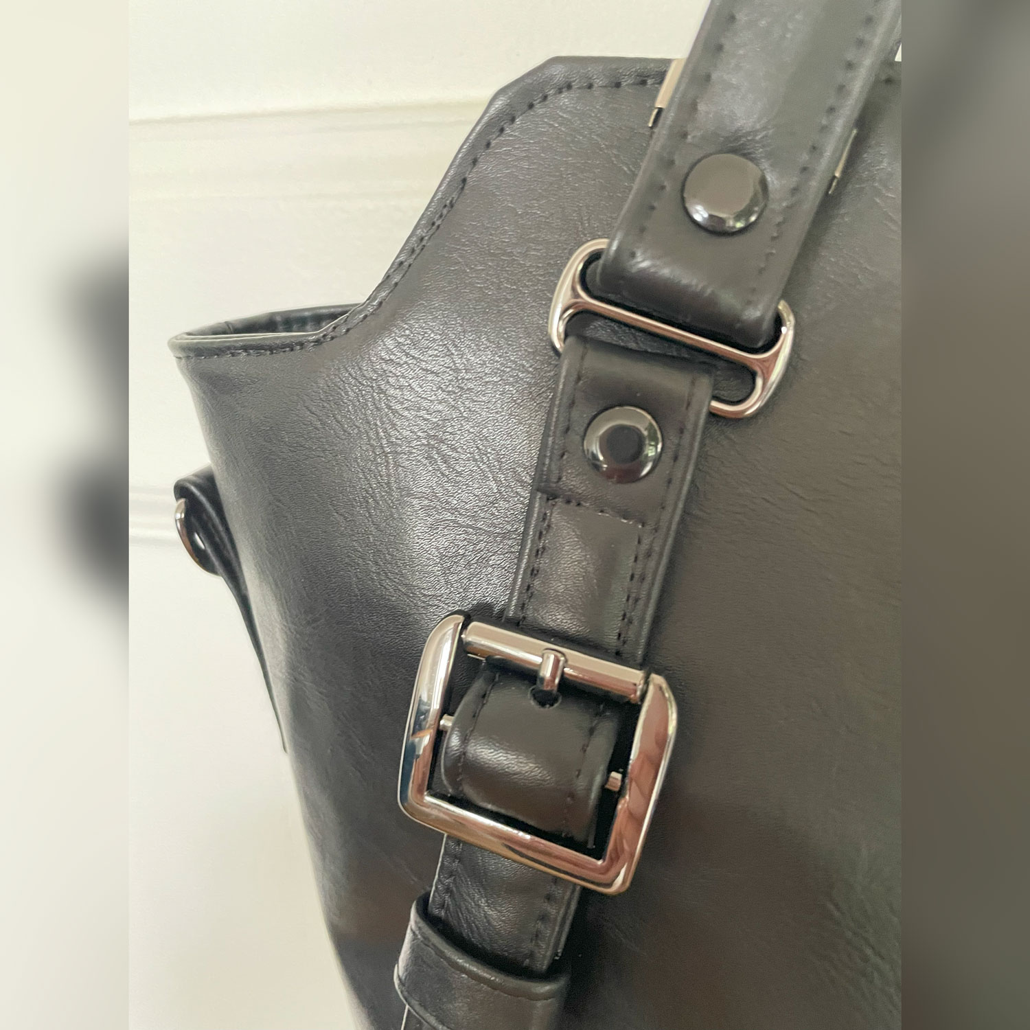 Moonwake Handbag - Kunstleder Vintage Schwarz *Taschenstar*-1 Moonwake Handbag - Kunstleder Vintage Schwarz *Taschenstar*-1