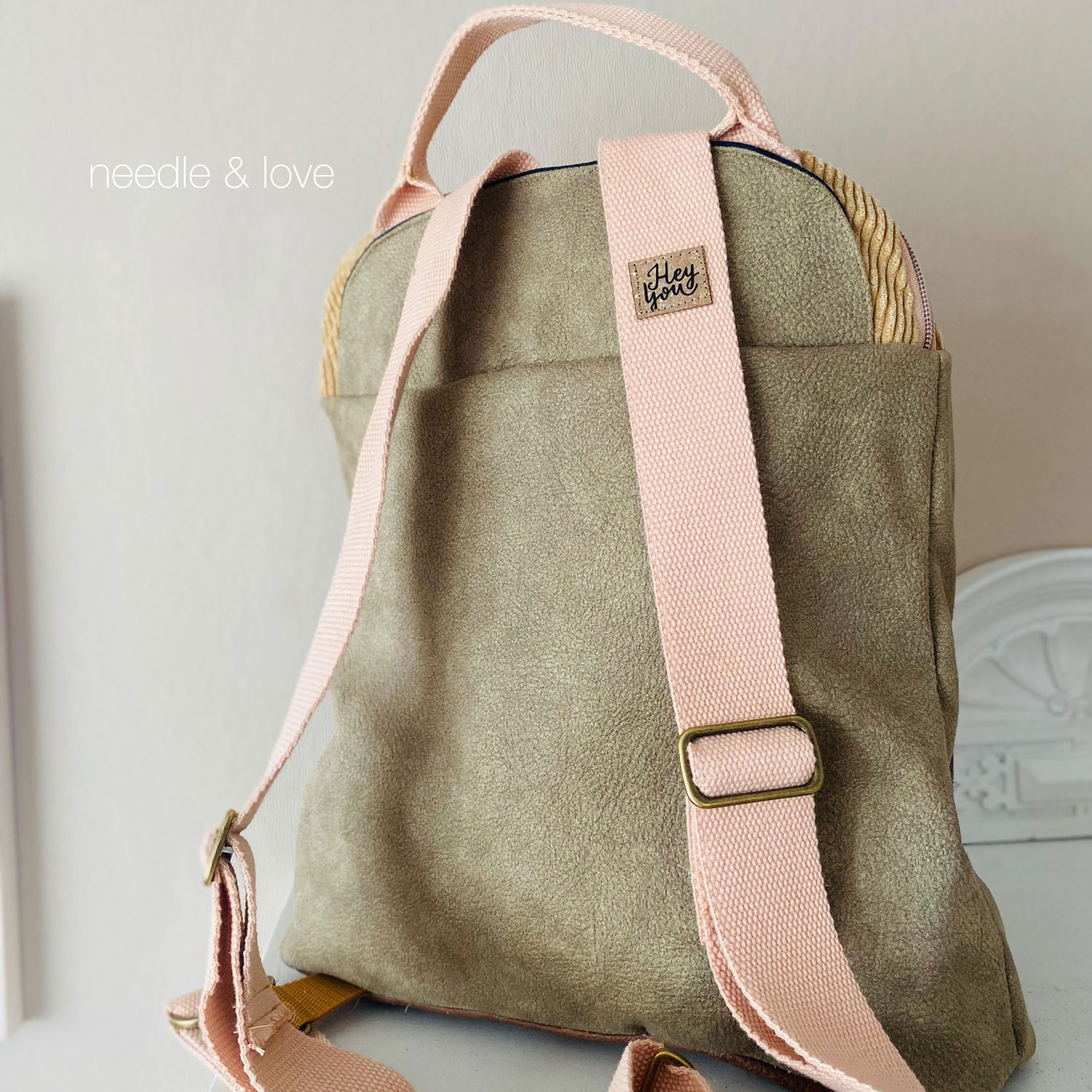 Kunstleder Microfaser Be Real - Olive-3 Kunstleder Microfaser Be Real - Olive-3