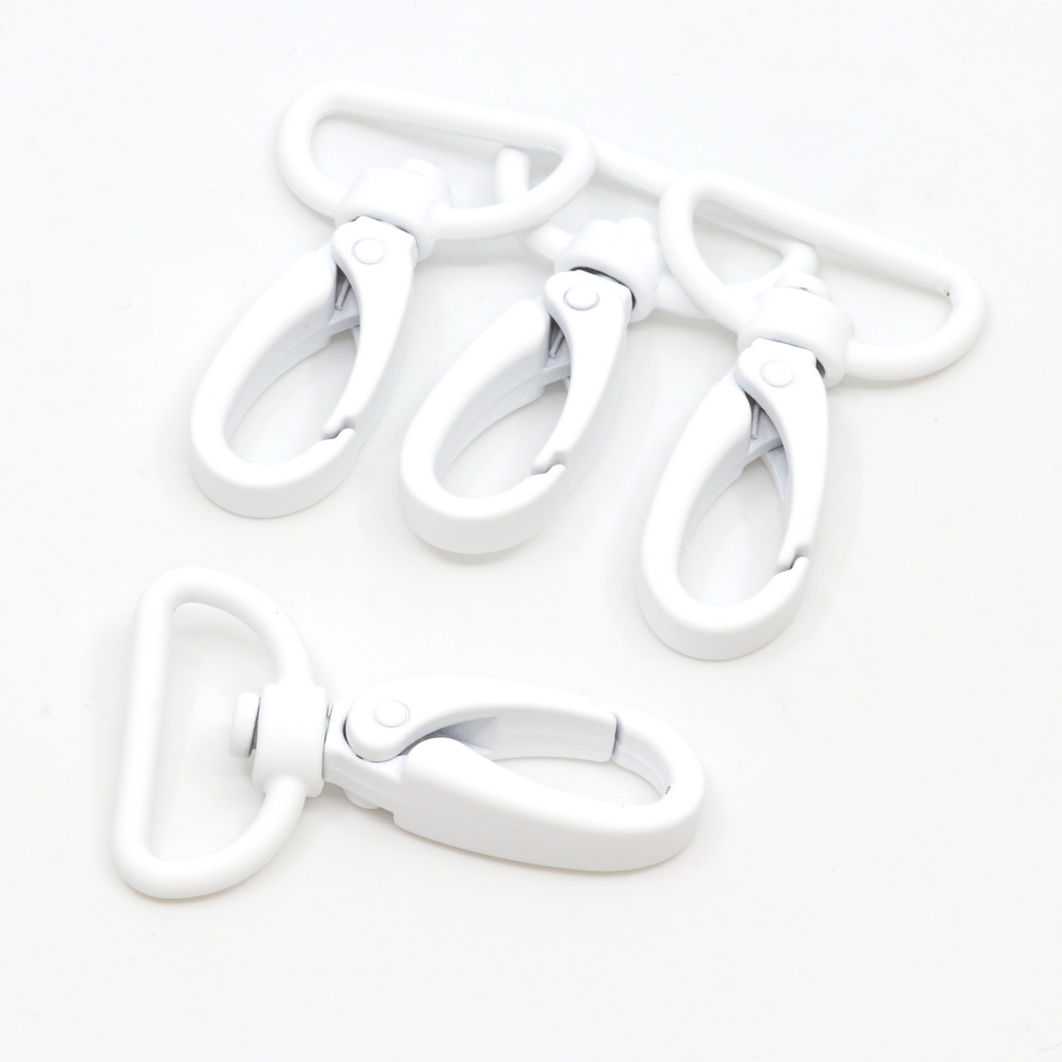 Mousqueton pour sacs 25mm métal Blanc B3-1 Mousqueton pour sacs 25mm métal Blanc B3-1