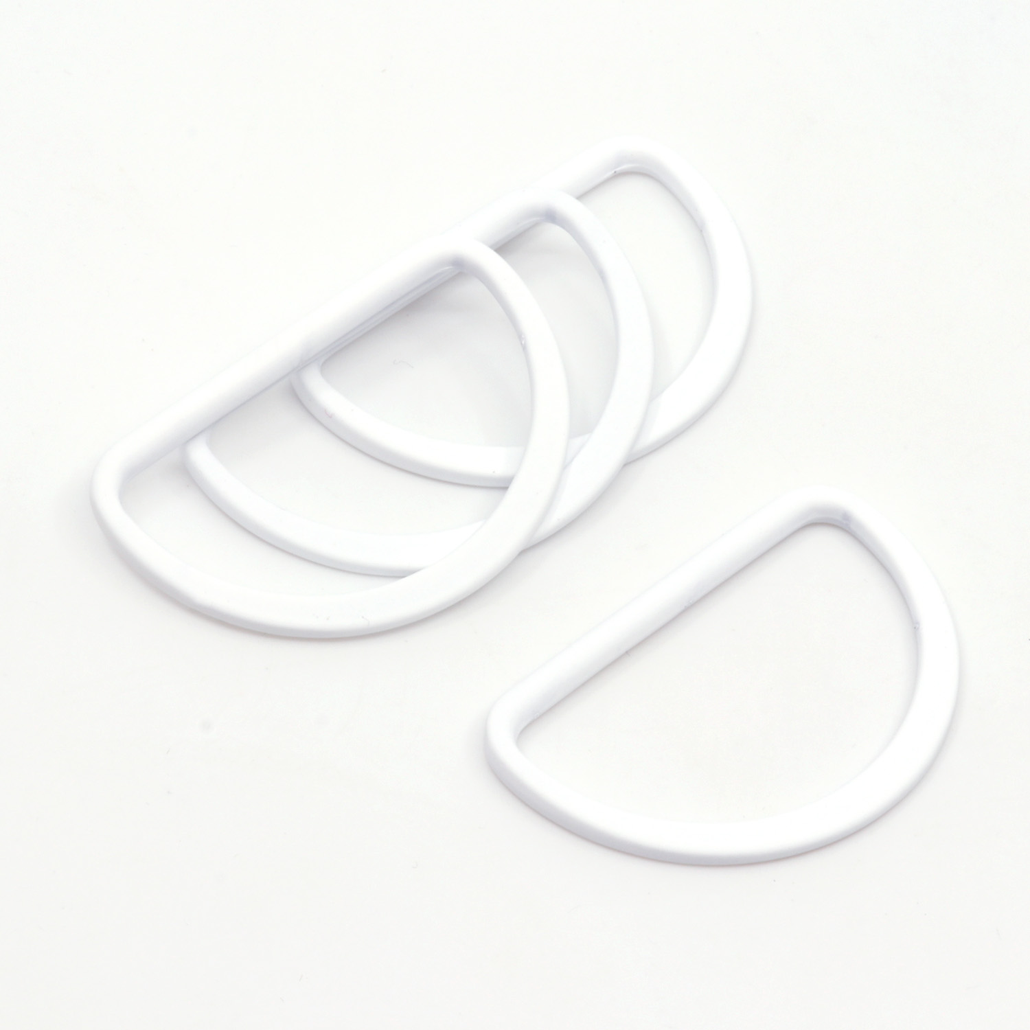 Anneau demi-rond 40mm métal Blanc B3-1 Anneau demi-rond 40mm métal Blanc B3-1