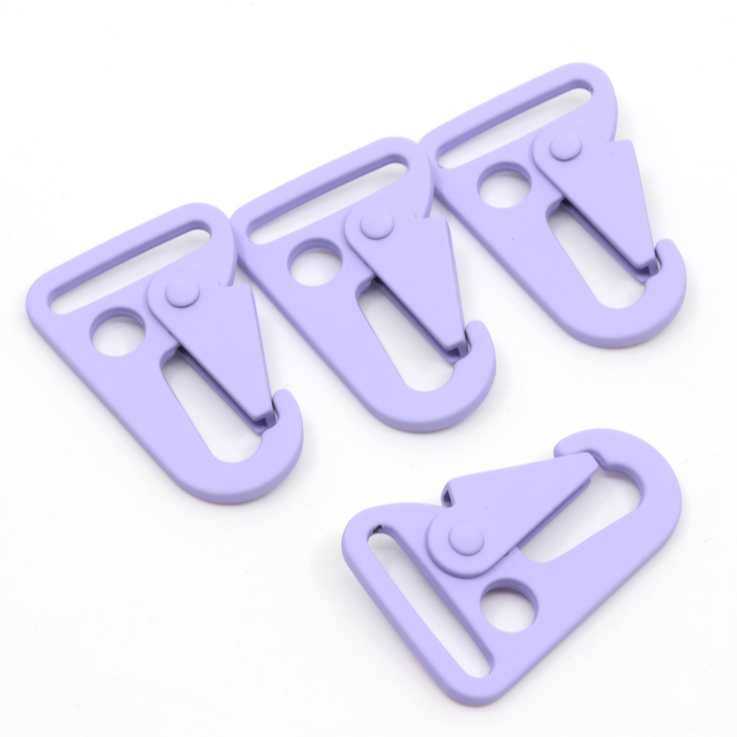Mousqueton crochet 25mm métal Lilas D268-1 Mousqueton crochet 25mm métal Lilas D268-1