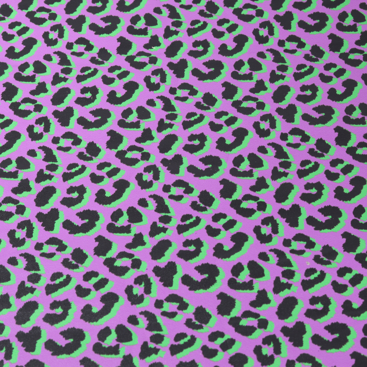 Simili synthétique par Snaply - Léopard Lilas - au mètre-0 Simili synthétique par Snaply - Léopard Lilas - au mètre-0