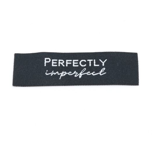 Etiquette tissée - Perfectly imperfect - 59 x 15mm Etiquette tissée - Perfectly imperfect - 59 x 15mm