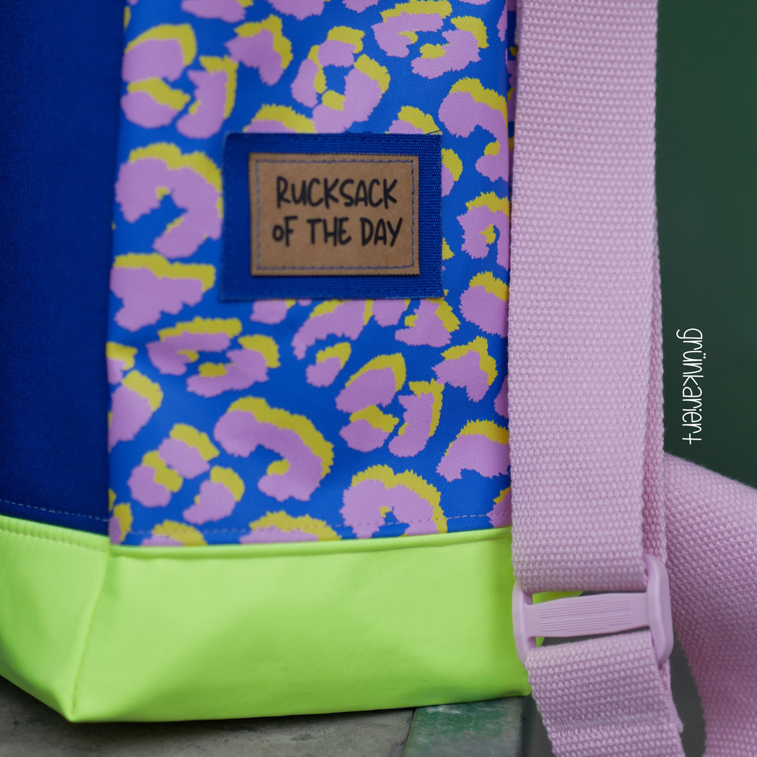 Leo Kunstleder Rucksack von Grünkariert *Taschenstar*-3 Leo Kunstleder Rucksack von Grünkariert *Taschenstar*-3