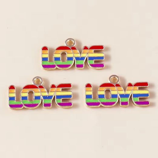 Charm - Anhänger - Love regenbogenfarben - 1 Stück Charm - Anhänger - Love regenbogenfarben - 1 Stück