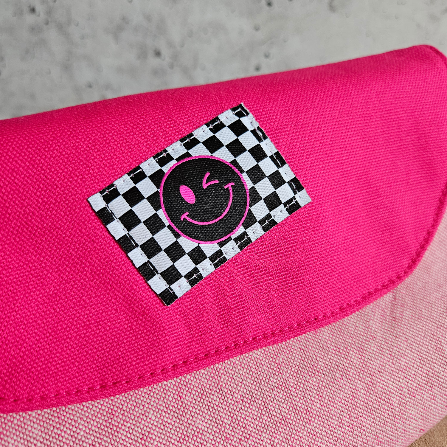 Webetikett - Checker Smiley - 57 x 38mm-2 Webetikett - Checker Smiley - 57 x 38mm-2