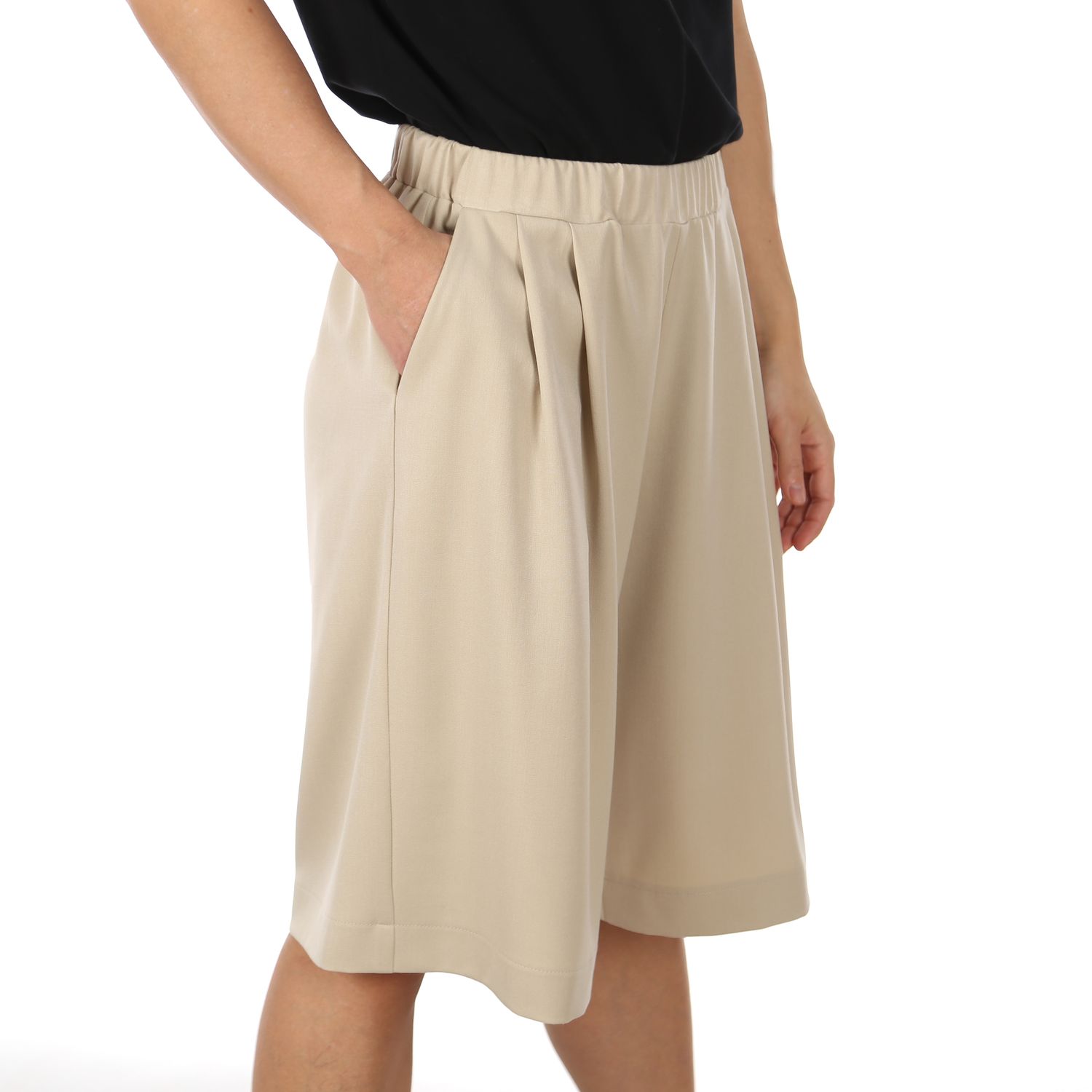Bermuda Shorts - FRAU BEEKE - Schnittmuster eBook-2 Bermuda Shorts - FRAU BEEKE - Schnittmuster eBook-2