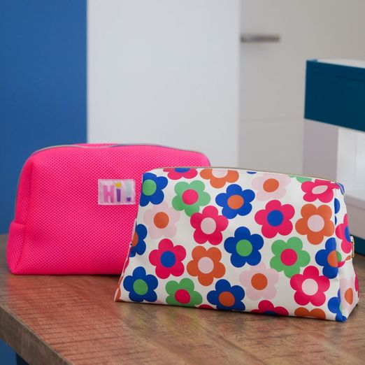 Trousse de toilette simili avec tutoriel vidéo *Sac Star* Trousse de toilette simili avec tutoriel vidéo *Sac Star*