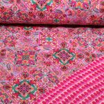 Tissu matelassé pour veste - Digital Patchwork Rose Tissu matelassé pour veste - Digital Patchwork Rose