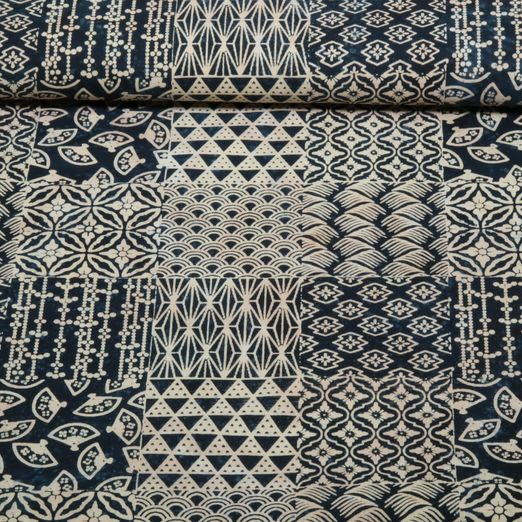 Coton tissé - Batik fait main mélange de motifs Bleu marine foncé Coton tissé - Batik fait main mélange de motifs Bleu marine foncé